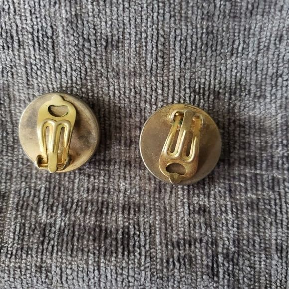 Pretty Vintage Gold Tone Micro Mosaic Earrings - Picture 2 of 2